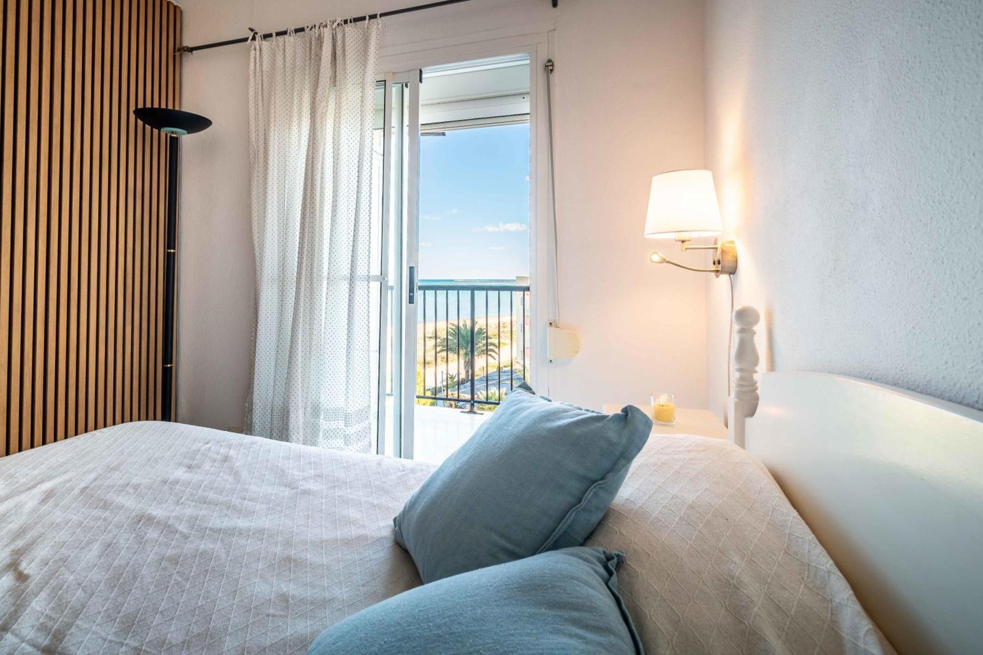 Atardecer Unico En La Playa Apartment Denia Exterior photo